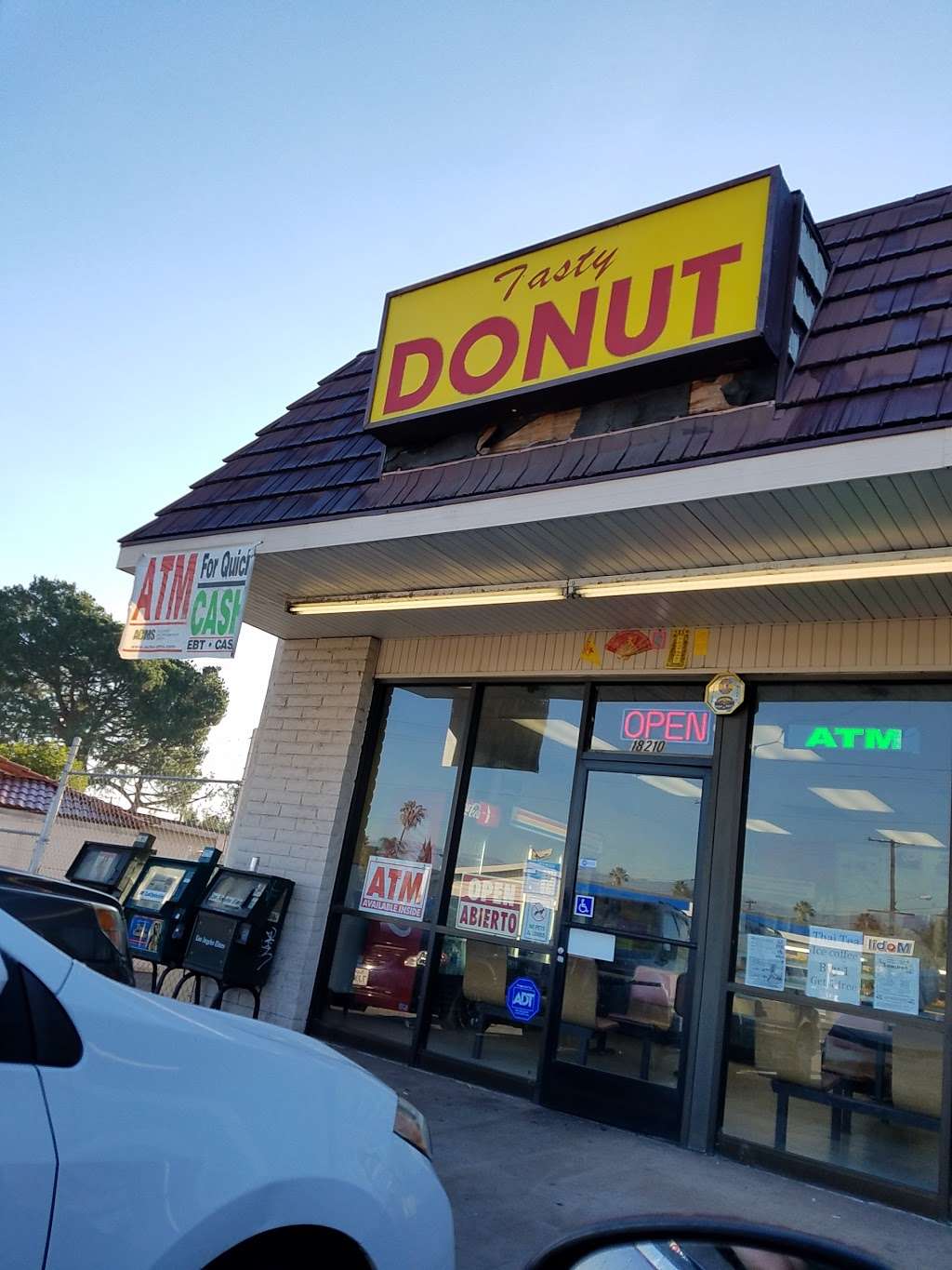 Tasty Donuts | 18210 Mescal St, Rowland Heights, CA 91748, USA | Phone: (626) 965-5644