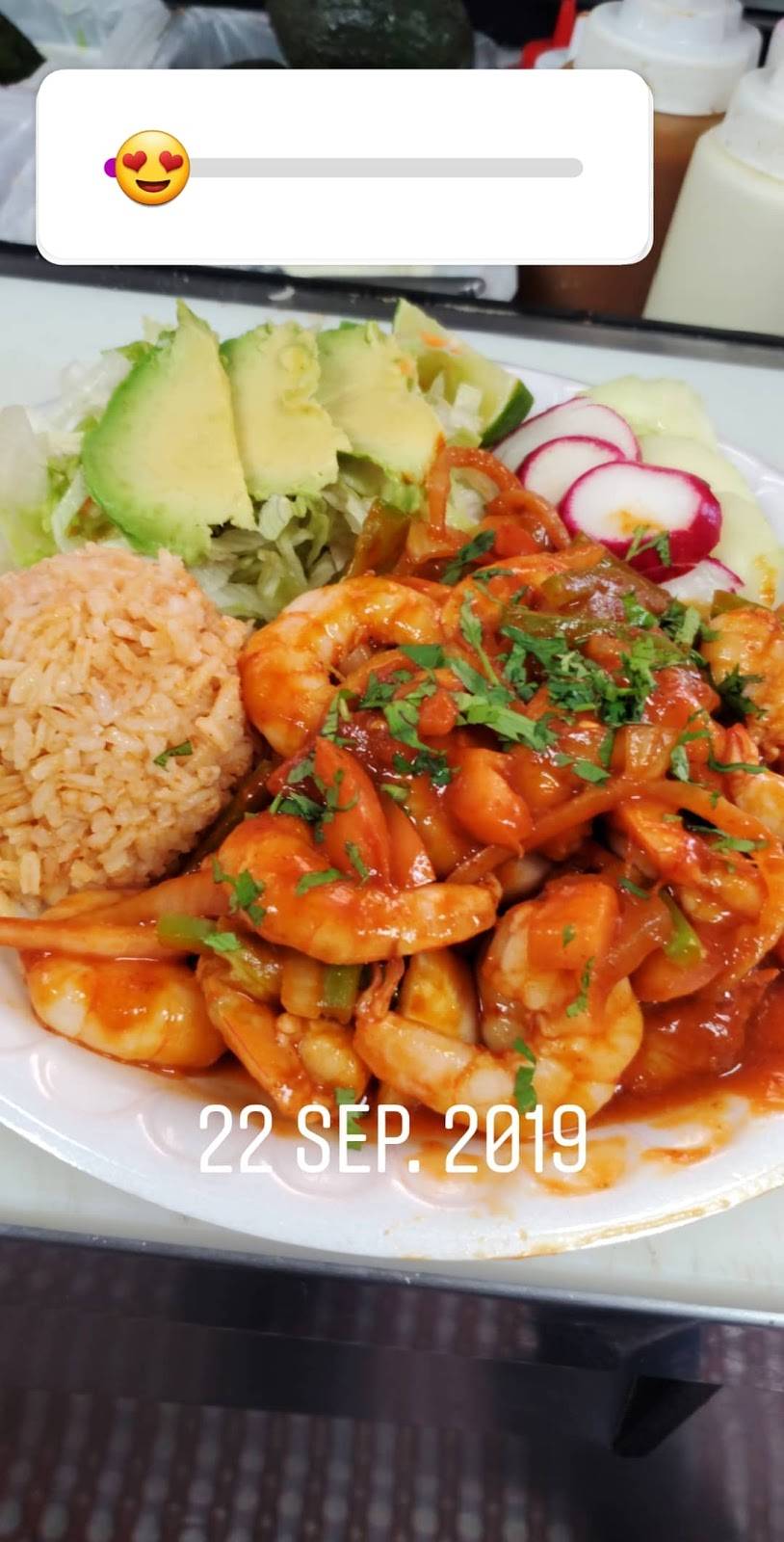 Mariscos Chinola | 1528 E Lindsay St, Stockton, CA 95205, USA | Phone: (209) 898-4394