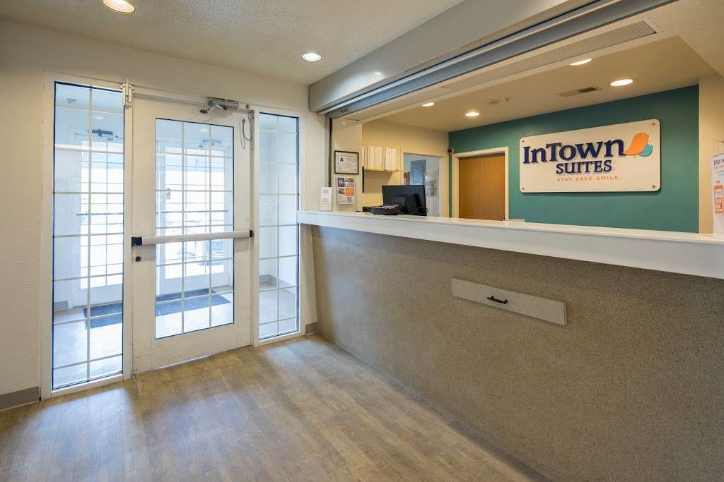 InTown Suites Extended Stay Kannapolis NC | 3200 Cloverleaf Pkwy, Kannapolis, NC 28083, USA | Phone: (866) 338-9536
