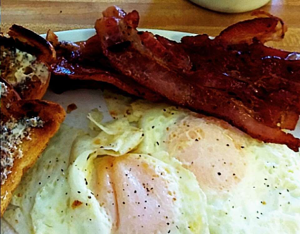 Dannys Breakfast Place | 1039 Cass Avenue, Woonsocket, RI 02895, USA | Phone: (401) 356-0523