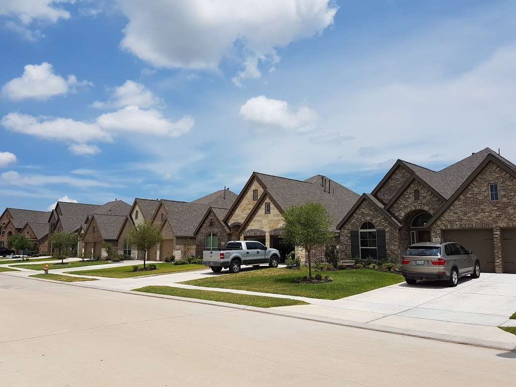 Perry Homes - Brazos Town Center | 1214 River Rd, Rosenberg, TX 77471, USA