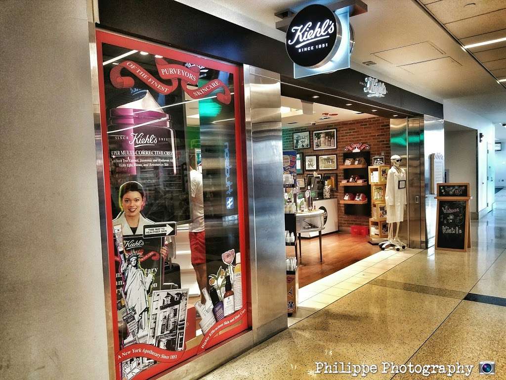 Kiehls | Terminal F Philadelphia International Airport Philadelphia, PA 19153 Port lotniczy, Philadelphia, PA 19153, USA