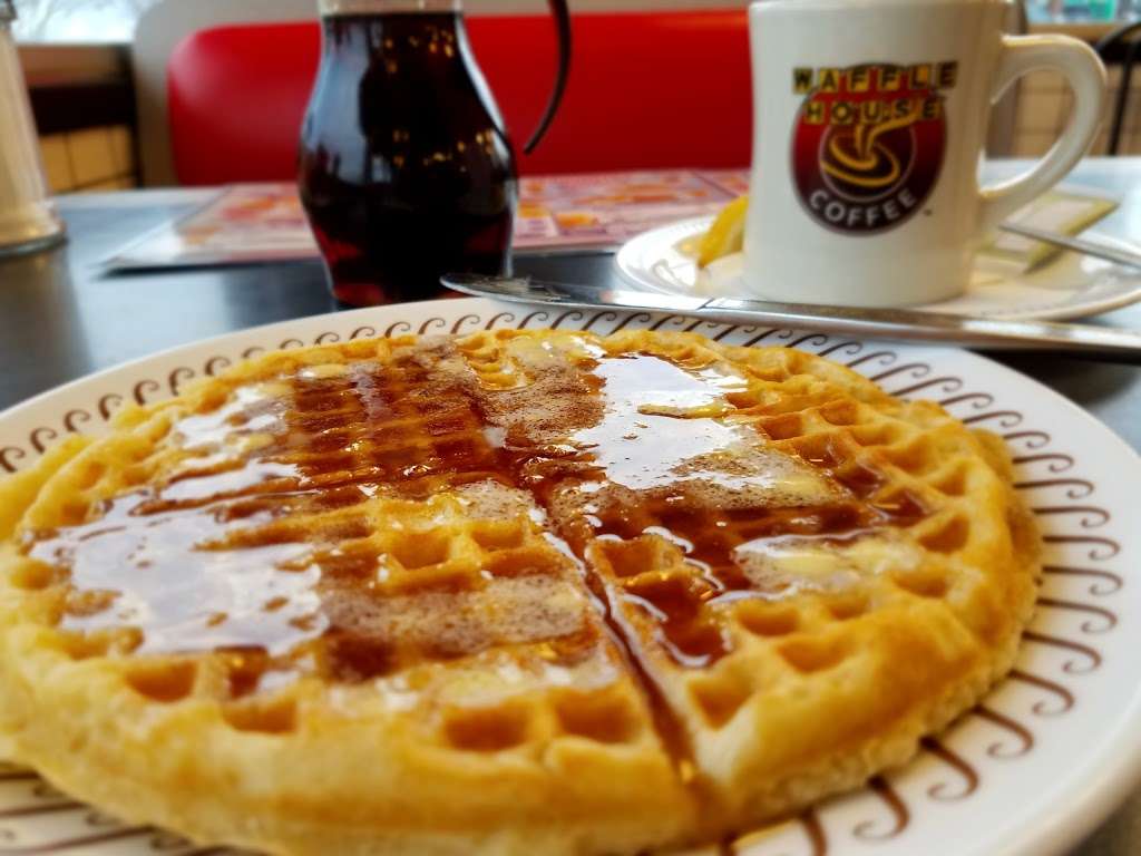 Waffle House | 8906 Fingerboard Rd, Frederick, MD 21704, USA | Phone: (301) 874-0625