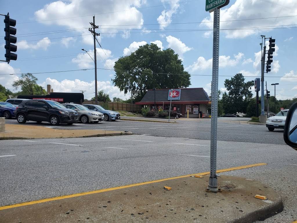 Jack in the Box | 7960 Watson Rd, Marlborough, MO 63119, USA | Phone: (314) 961-6985