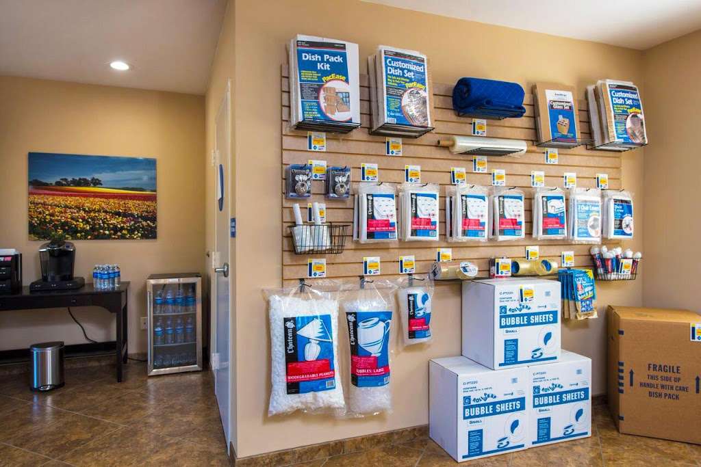 Olivenhain Self Storage | 1605 Olivenhain Rd, Encinitas, CA 92024, USA | Phone: (760) 230-4923