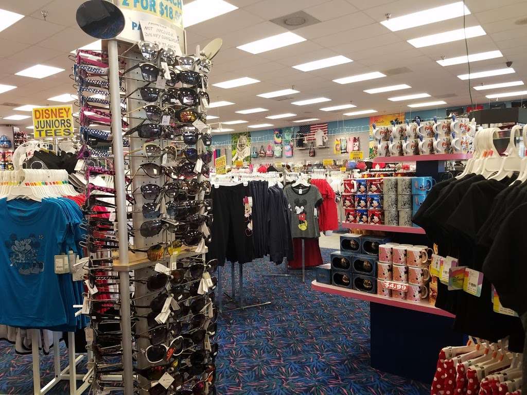 Vistana Gift Shop | 13605 S Apopka Vineland Rd, Orlando, FL 32836 | Phone: (407) 778-1954