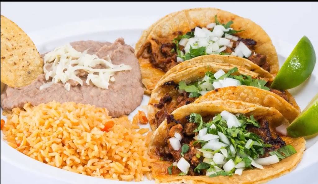 Tacos El Paraiso | 3225 N Harlem Ave, Chicago, IL 60634, USA | Phone: (773) 283-8780