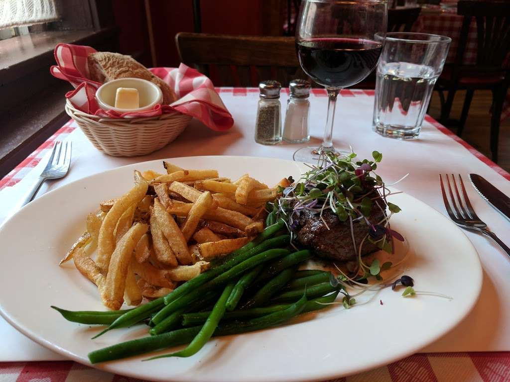 Le Bouchon | 76 Main St, Cold Spring, NY 10516 | Phone: (845) 265-7676