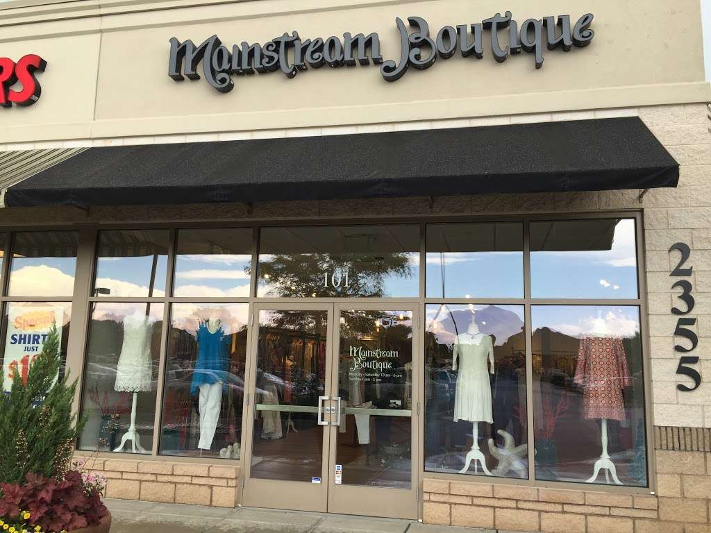 Mainstream Boutique | 2355 Oregon Pike suite 101, Lancaster, PA 17601, USA | Phone: (717) 945-6022