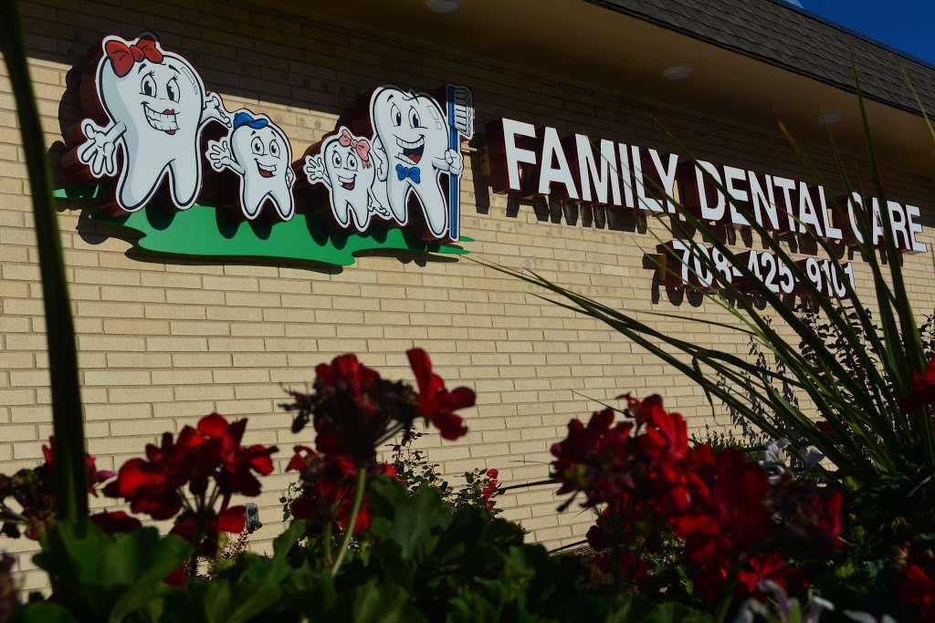 Family Dental Care | 9101 S Cicero Ave, Oak Lawn, IL 60453, USA | Phone: (708) 419-1601