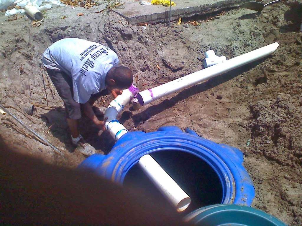 Henry Donnell Septic Service | 17988 SW 14th Ct, Pembroke Pines, FL 33029, USA | Phone: (786) 619-5743