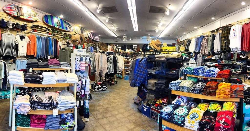 Sierra Moon Surf & Skate | 16 Rehoboth Ave, Rehoboth Beach, DE 19971, USA | Phone: (302) 227-3622