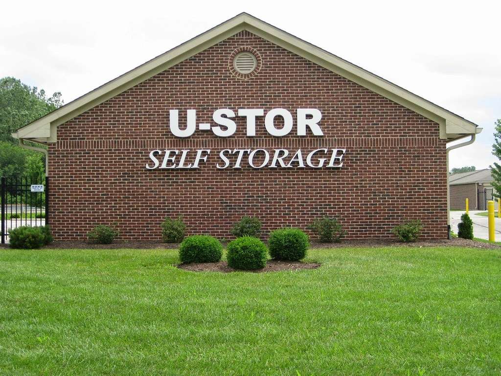 U-STOR Self Storage | 4055 E 56th St, Indianapolis, IN 46220, USA | Phone: (317) 253-1300