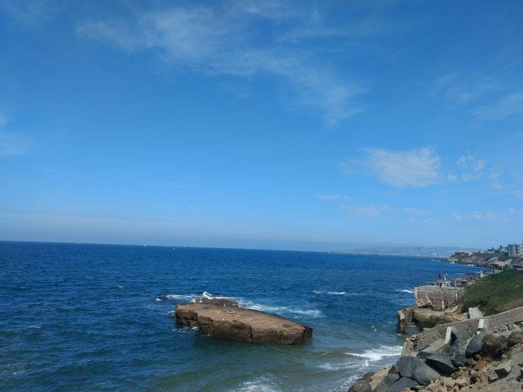 Sunset Cliffs Coastal Trail (Linear Park) | San Diego, CA 92107, USA