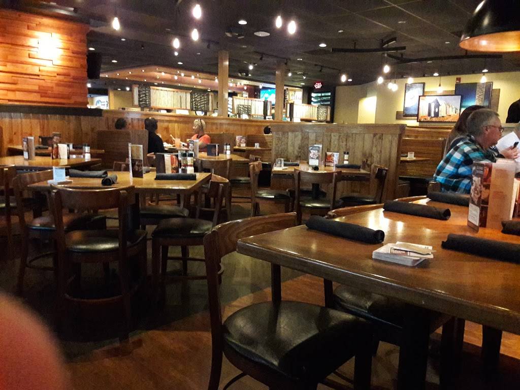 Outback Steakhouse | 1113 Nimmo Pkwy, Virginia Beach, VA 23456, USA | Phone: (757) 563-8034