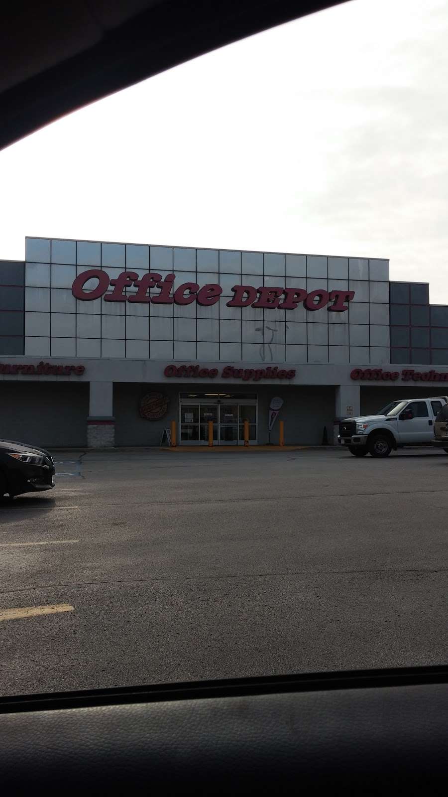 Office Depot | 10332 Indianapolis Blvd, Highland, IN 46322 | Phone: (219) 934-9034