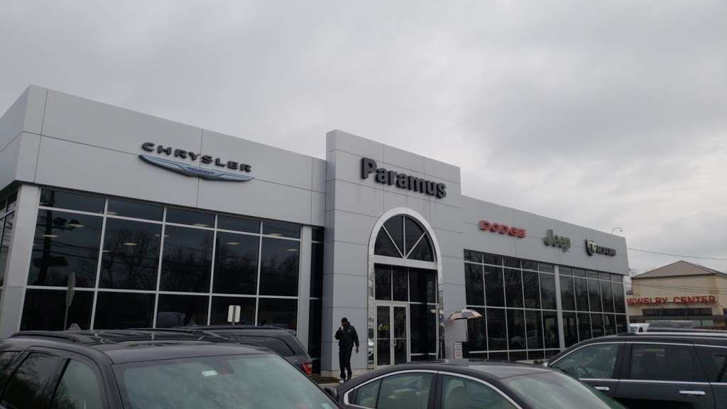 Chrysler Dodge Jeep of Paramus | 315 NJ-4, Paramus, NJ 07652, USA | Phone: (855) 728-9068