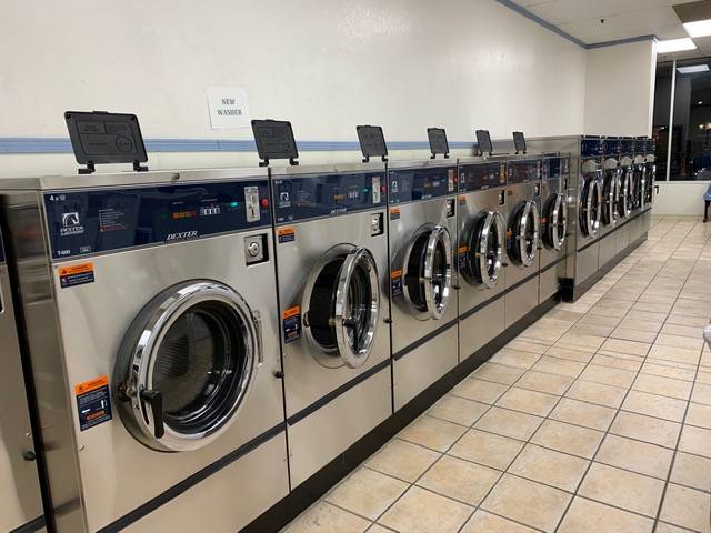 Coin Laundry | 444 W Harder Rd, Hayward, CA 94544 | Phone: (650) 762-9382