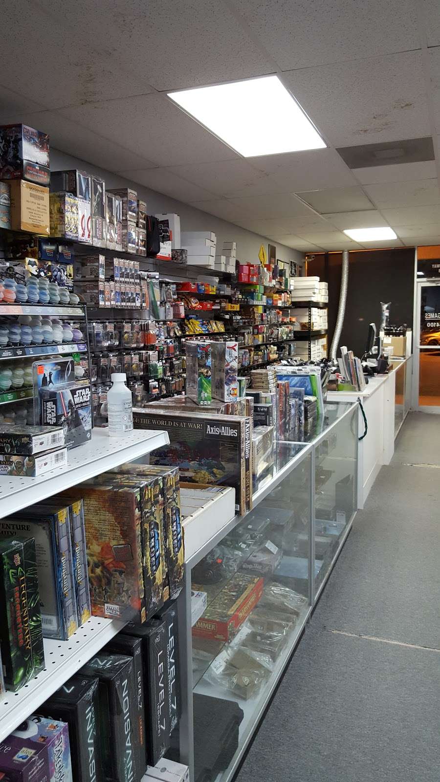 Montags Games | 2817 Miller Ranch Rd #329, Pearland, TX 77584, USA | Phone: (281) 412-4100