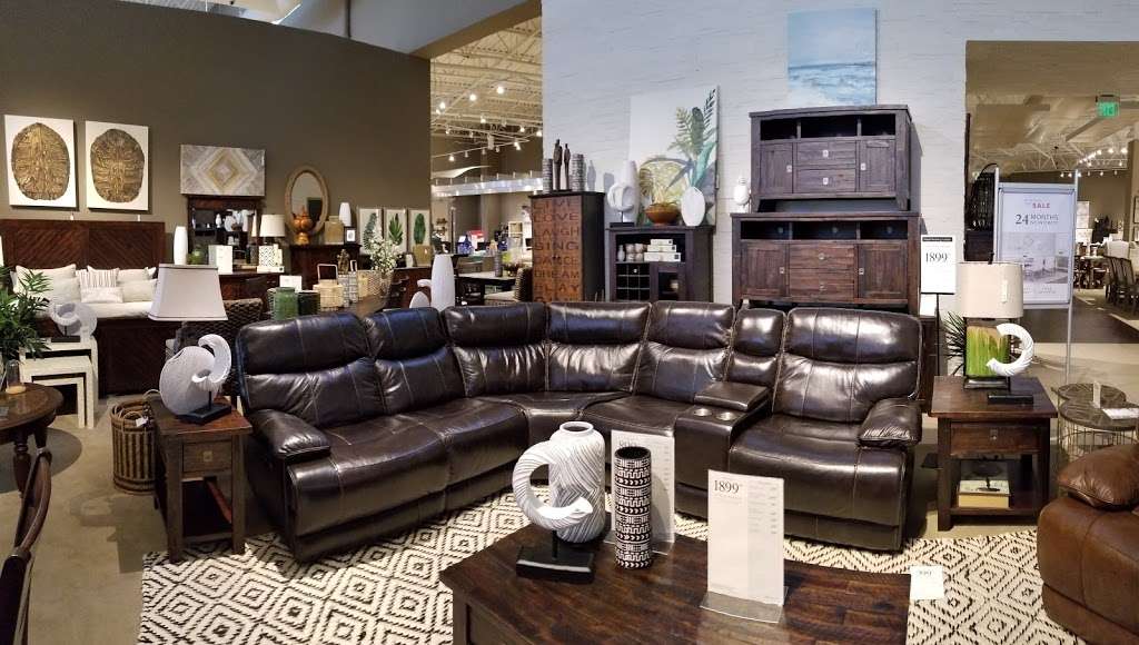 City Furniture Boca Raton | 3350 N, Airport Rd, Boca Raton, FL 33431, USA | Phone: (561) 750-5200