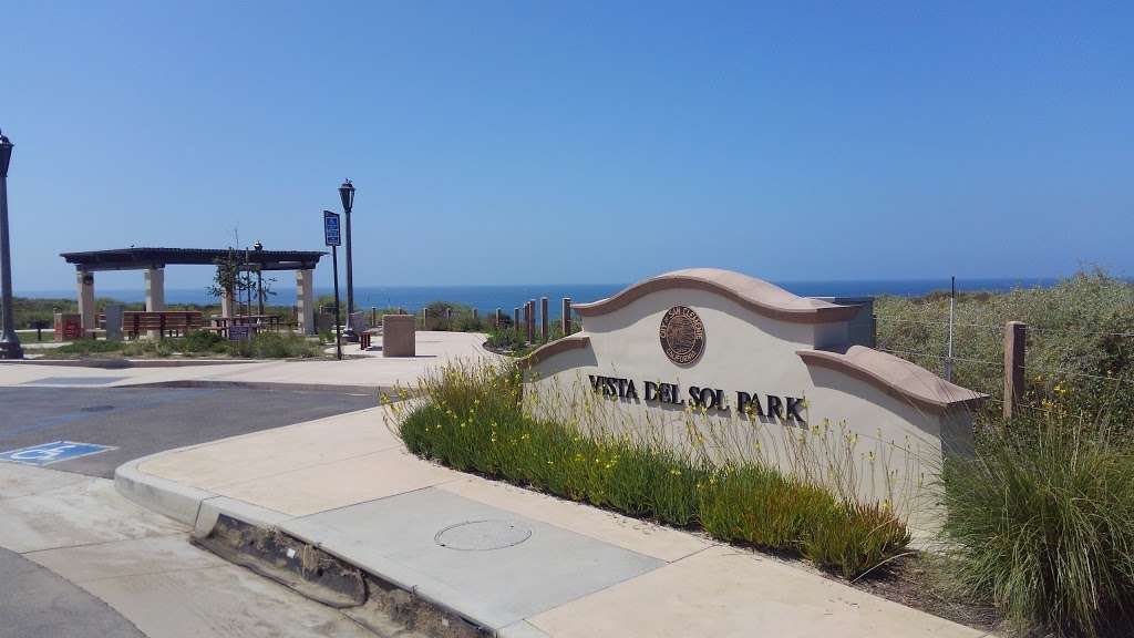 Vista Del Sol Park | 111, Avenida Costa Azul, San Clemente, CA 92672, USA | Phone: (949) 361-8264