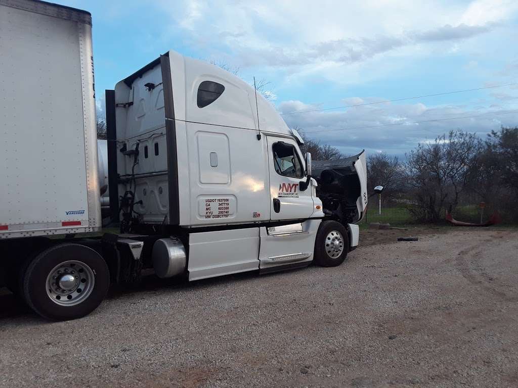 Trejo Truck & Trailer Repair | 19400 I-37, Elmendorf, TX 78112, USA | Phone: (210) 772-9543