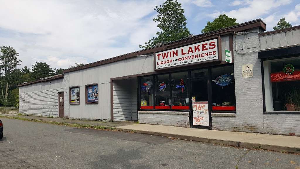 Twin Lakes Liquors | 655 Monponsett St, Halifax, MA 02338, USA | Phone: (781) 294-7600