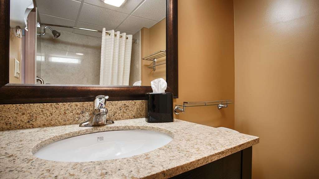 Best Western Philadelphia South - West Deptford Inn | 98 Friars Blvd, West Deptford, NJ 08086, USA | Phone: (856) 848-4111