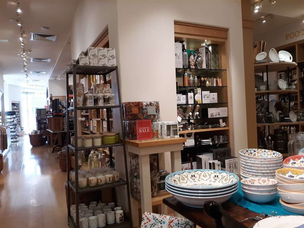 Williams-Sonoma | 354 Park City Center, Lancaster, PA 17601, USA | Phone: (717) 291-1495