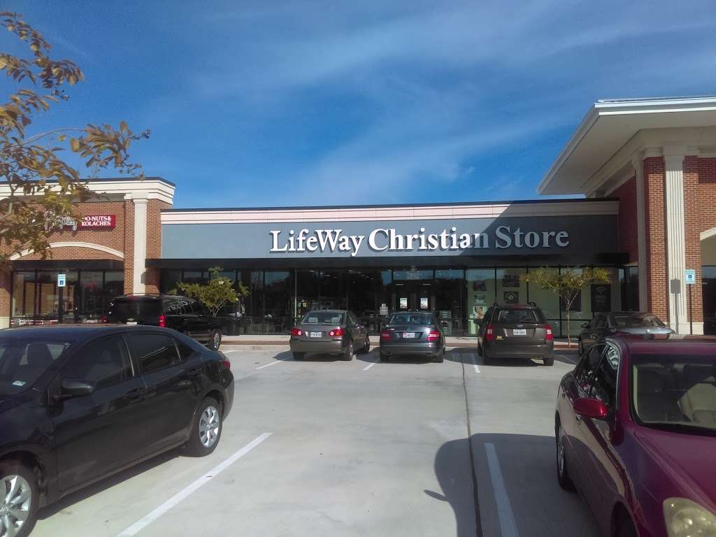 LifeWay Christian Store - book store  | Photo 2 of 10 | Address: 7505 Southwest Fwy, Houston, TX 77074, USA | Phone: (713) 777-7676
