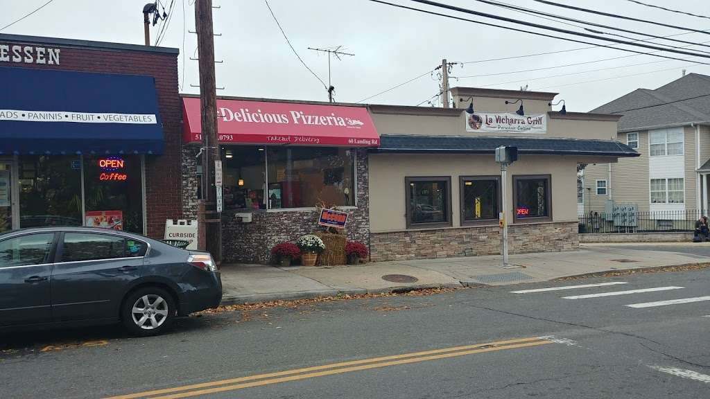 Delicious Pizzeria | 60 Landing Rd, Glen Cove, NY 11542, USA | Phone: (516) 759-0793