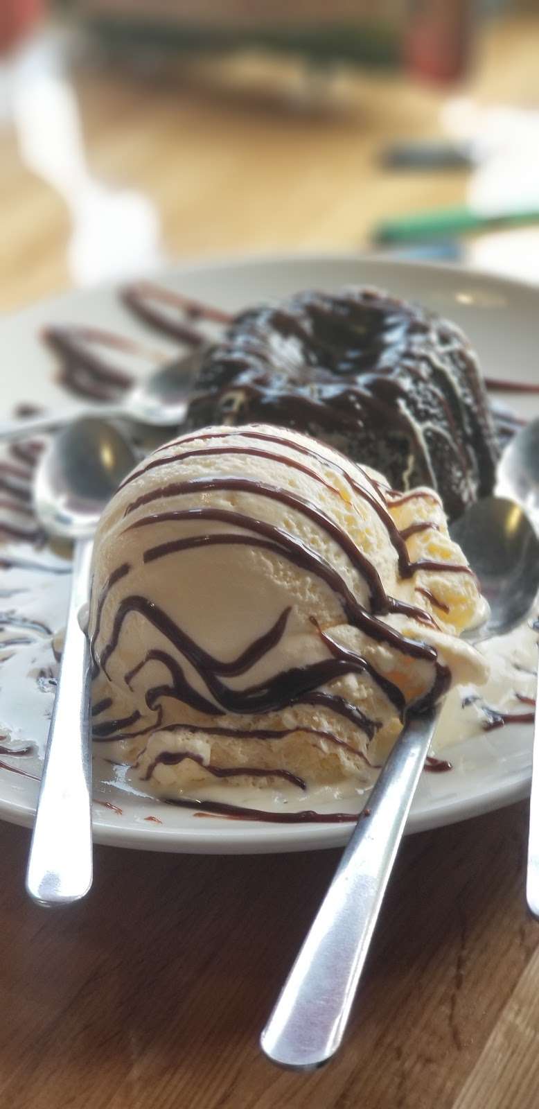 Applebees Grill + Bar | 51 Curtner Ave, San Jose, CA 95125, USA | Phone: (408) 295-7150