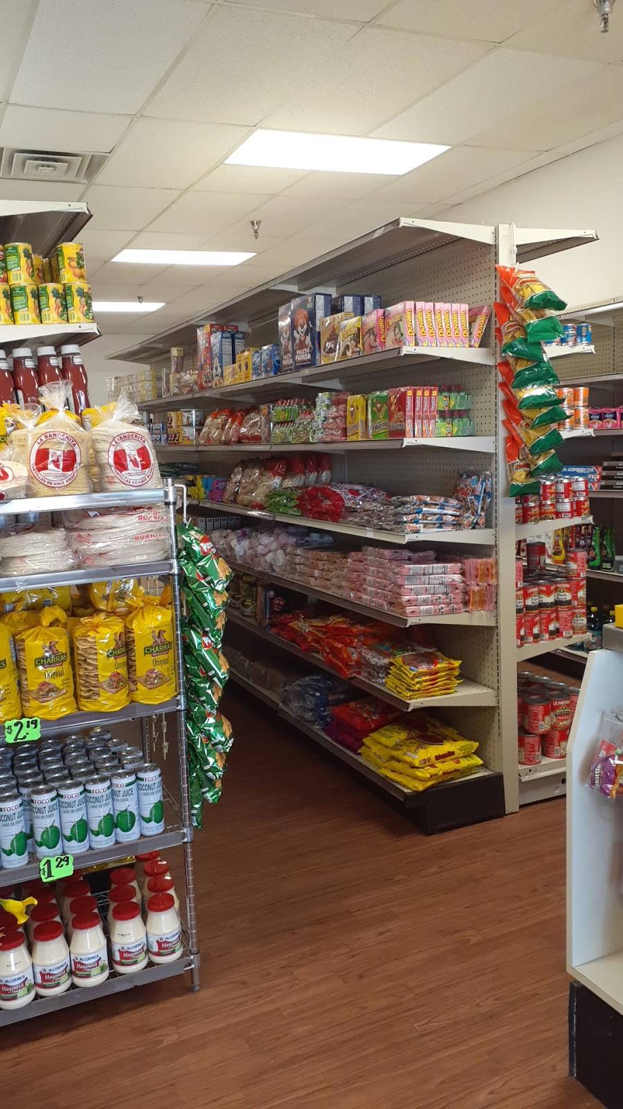 La Fuente Supermarket | 9421 E Washington St, Indianapolis, IN 46229, USA | Phone: (317) 222-6713