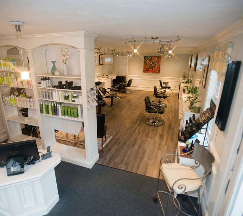 Salon 77 | 77 E Main St #1414, Westborough, MA 01581, USA | Phone: (508) 329-1737