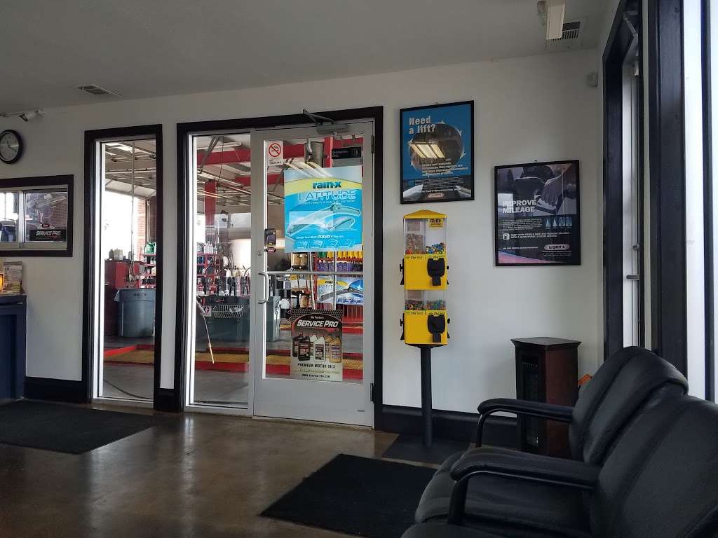 Kwik Kar of Lake Jackson Lube & Tune | 211 Highway 332 West, Lake Jackson, TX 77566, USA | Phone: (979) 285-0313