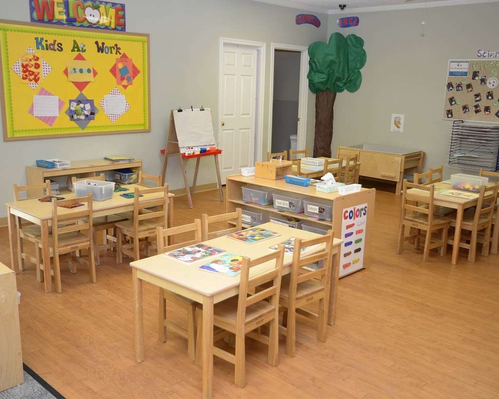 The Childrens Courtyard of S. Carrier Parkway | 4285 S Carrier Pkwy, Grand Prairie, TX 75052, USA | Phone: (972) 263-7330