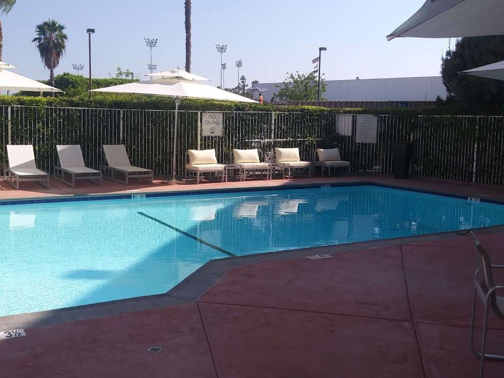 Best Western Plus Commerce Hotel | 7272 E Gage Ave, Commerce, CA 90040, USA | Phone: (562) 806-4777