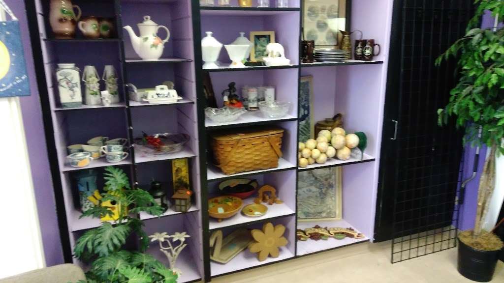 Purple Ribbon - The Thrift Store | 360 US-70, Hickory, NC 28602, USA | Phone: (828) 322-3423