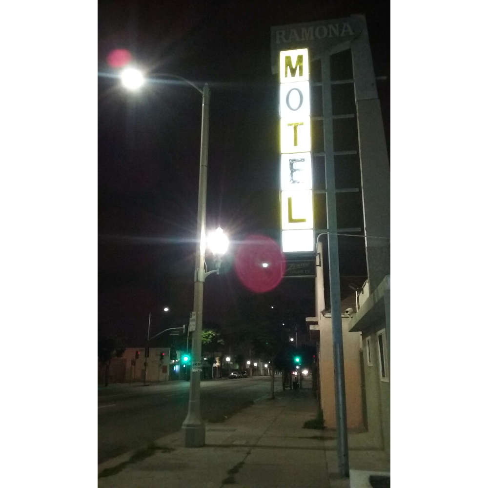 LA Ramona Motel | 3211 W Jefferson Blvd, Los Angeles, CA 90018 | Phone: (323) 735-9077