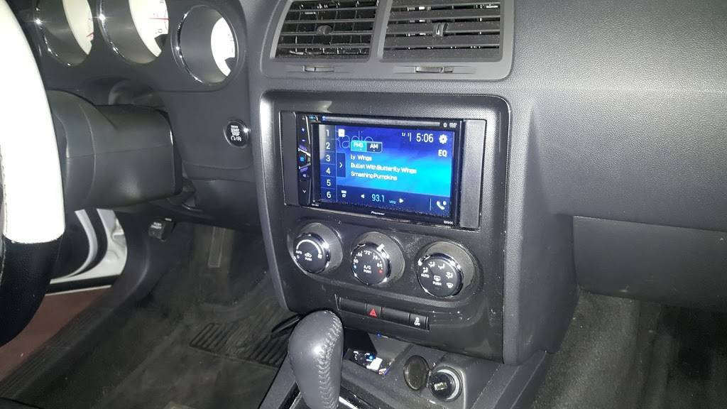 T Car Audio and Window Tint | 1180 N Nellis Blvd #B2, Las Vegas, NV 89110, USA | Phone: (702) 601-8996