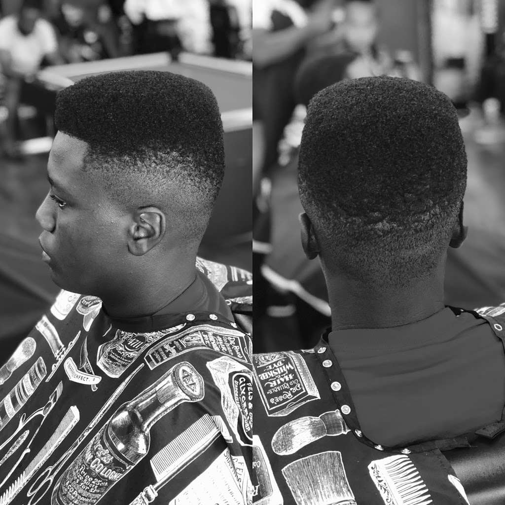 Tristans Traditional Barbering at Gifted Hands Barbershop | 7850 West Grand Parkway South Suite 250, Richmond, TX 77406, USA | Phone: (281) 573-7660