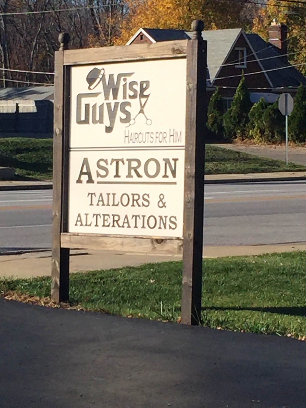 Wise Guys. Haircuts for Him | 2089 Clague Rd, Westlake, OH 44145, USA | Phone: (440) 455-1236