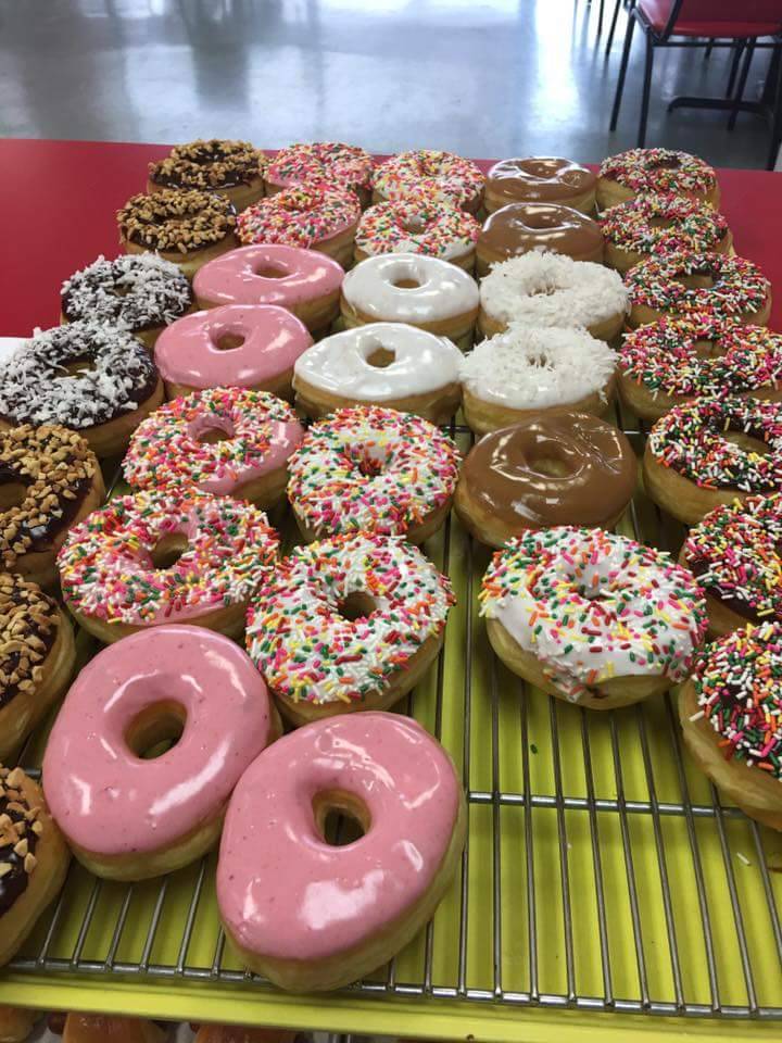 Donut Express | 2606 S Cherry Ln C, Fort Worth, TX 76116, USA | Phone: (817) 696-9415