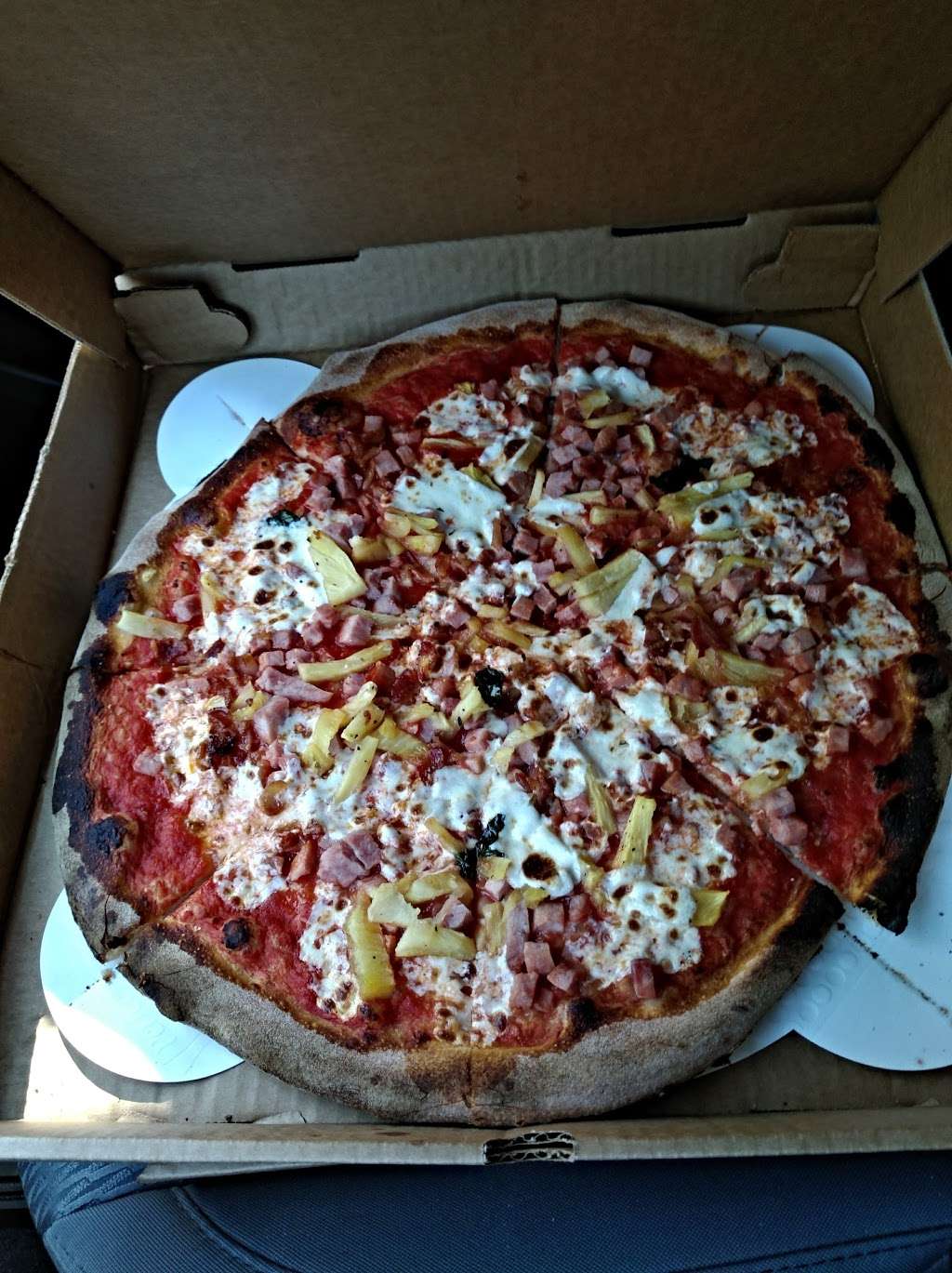 CPs Woodfired Pizza | 17 New Driftway, Scituate, MA 02066, USA | Phone: (781) 378-2743