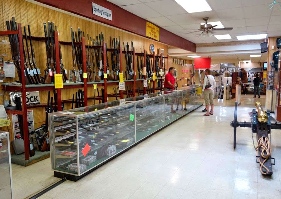 GAT Guns | 970 Dundee Ave, East Dundee, IL 60118, USA | Phone: (847) 428-4867