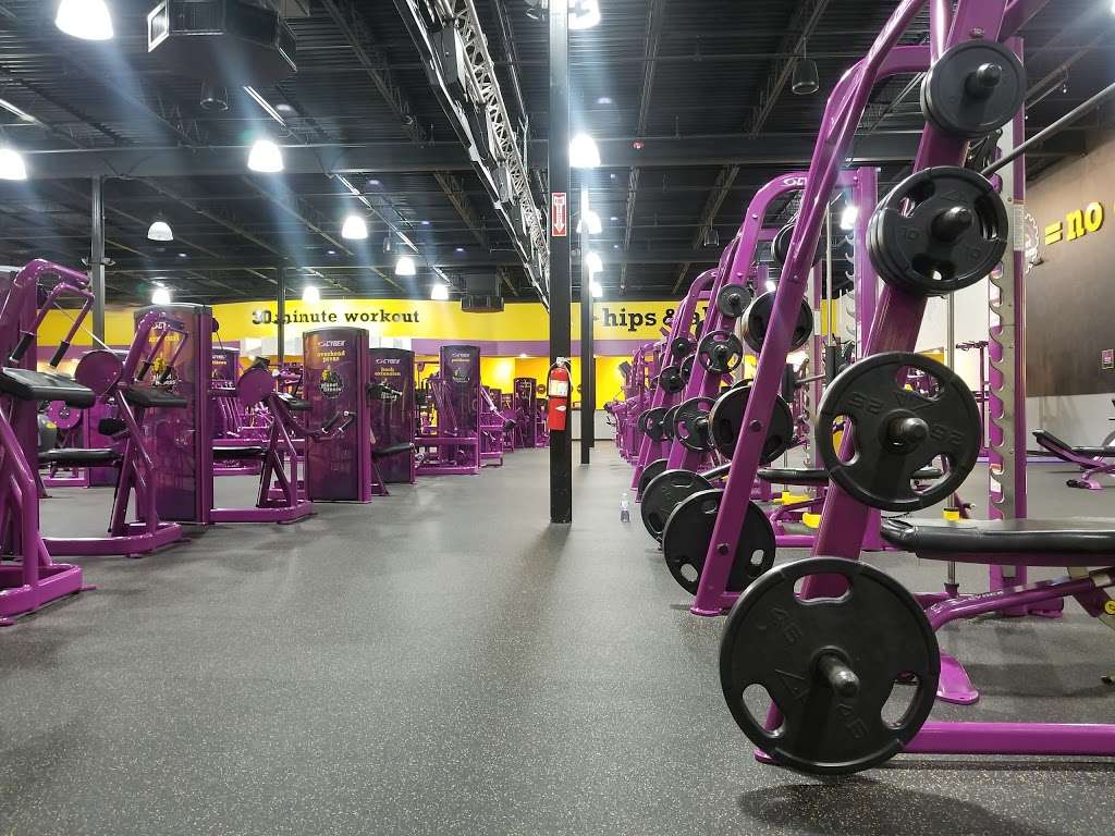 Planet Fitness | 124 Cedar Tree Square, Belton, MO 64012, USA | Phone: (816) 322-3395