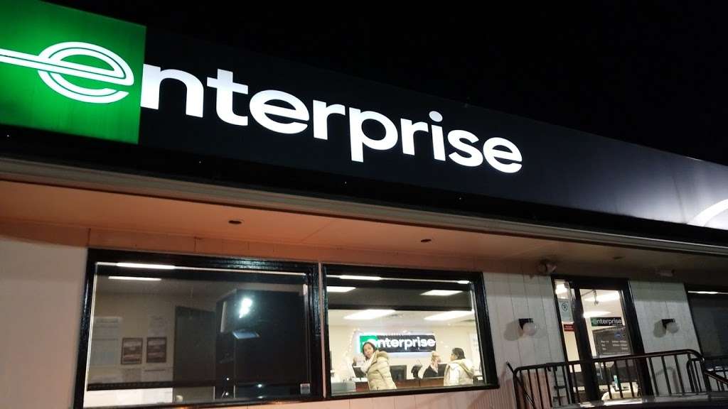 Enterprise Rent-A-Car | 4510 State Hwy Rt.130, North, Burlington, NJ 08016, USA | Phone: (609) 386-7522