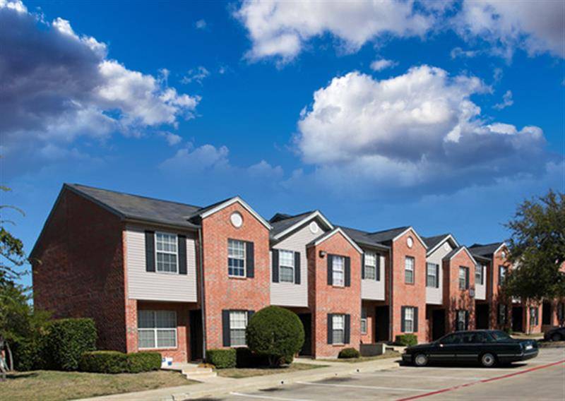 Centerville Pointe Apartments | 4266 Duck Creek Dr, Garland, TX 75043, USA | Phone: (972) 864-8626