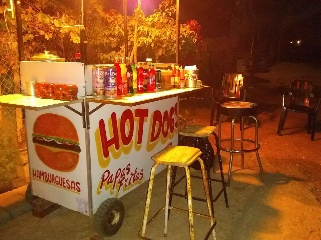 Hamburguesas El Desierto | Tijuana, Baja California, Mexico | Phone: 664 308 0885