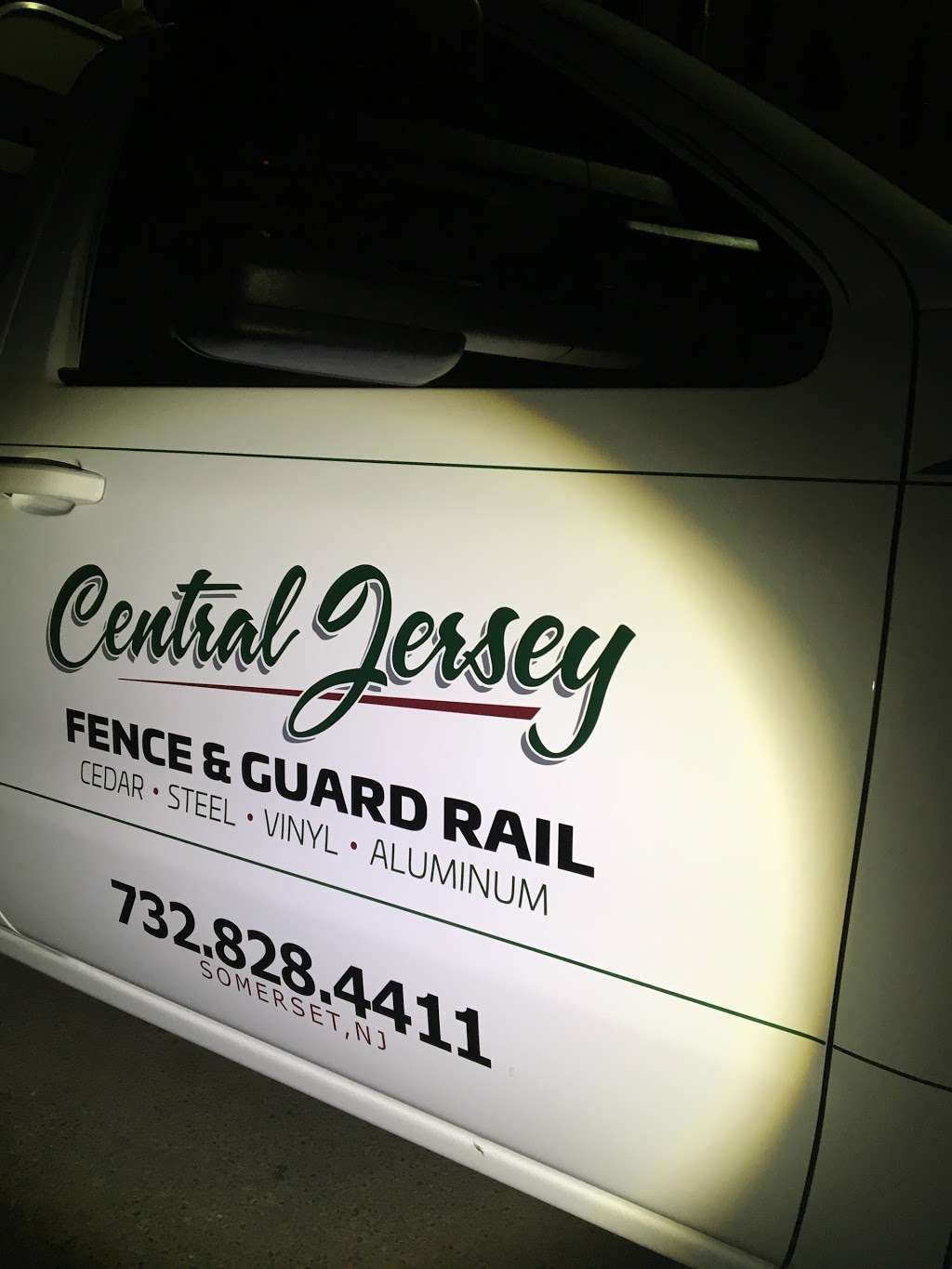 Central Jersey Fence Co | 193 Bennetts Ln, Somerset, NJ 08873, USA | Phone: (732) 828-4411